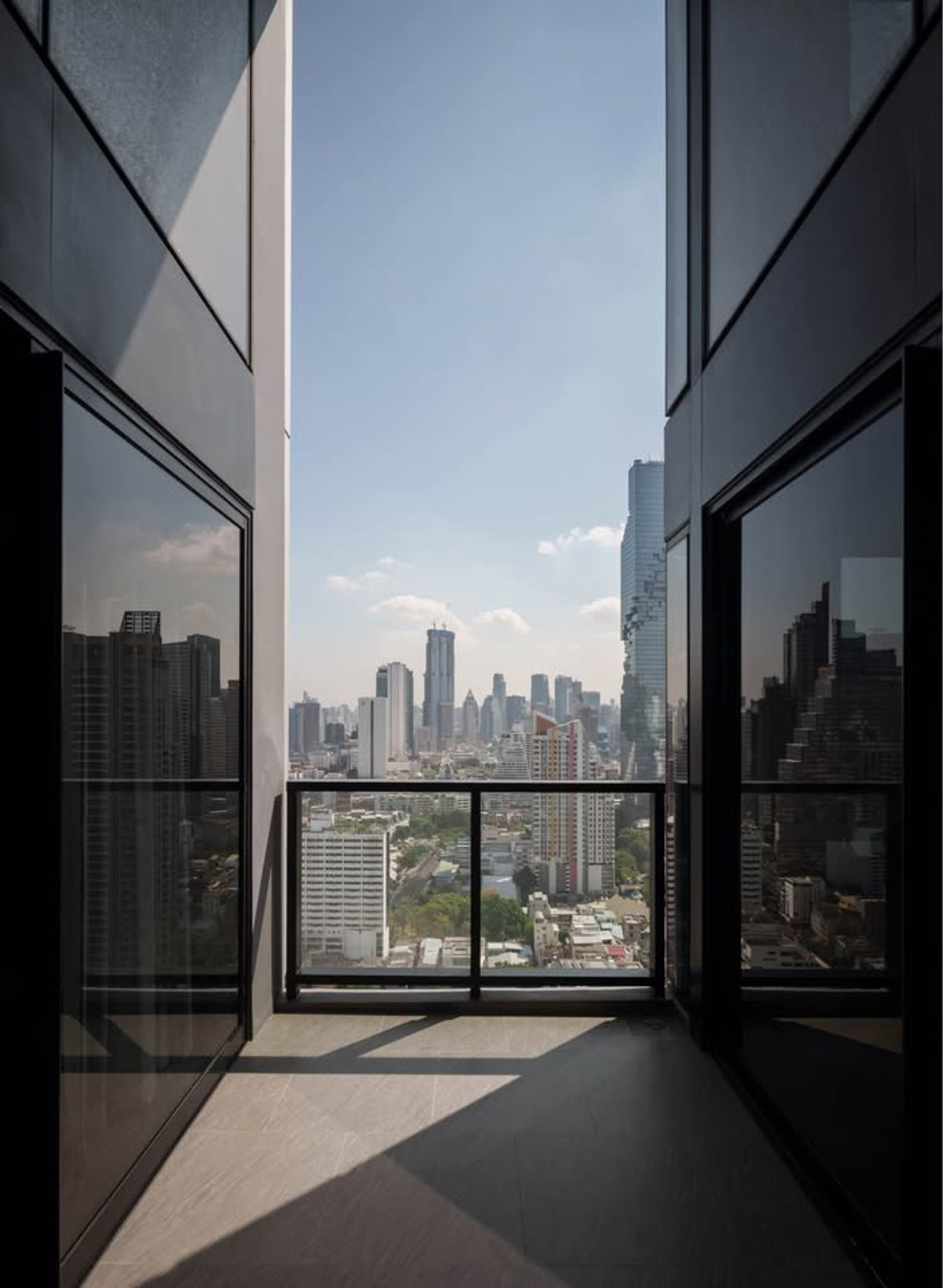 ให้เช่าคอนโดสีลม ศาลาแดง บางรัก : 🩷🎀 The Lofts Silom 🎀🩷 2 Beds 2 Baths, Rental 140,000  Baht