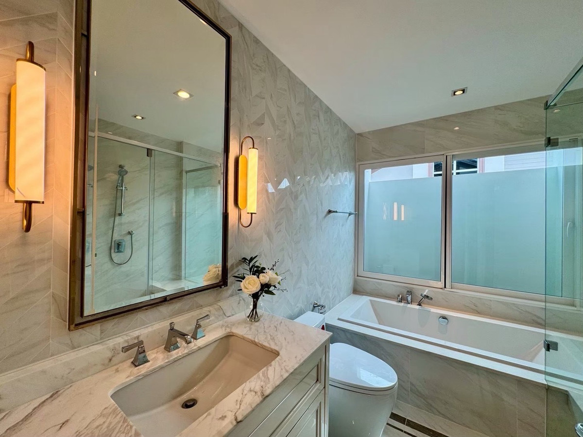 For RentHouseBangna, Bearing, Lasalle : For rent, detached house, Nantawan Bangna KM.7 For Rent Nantawan Bangna KM7