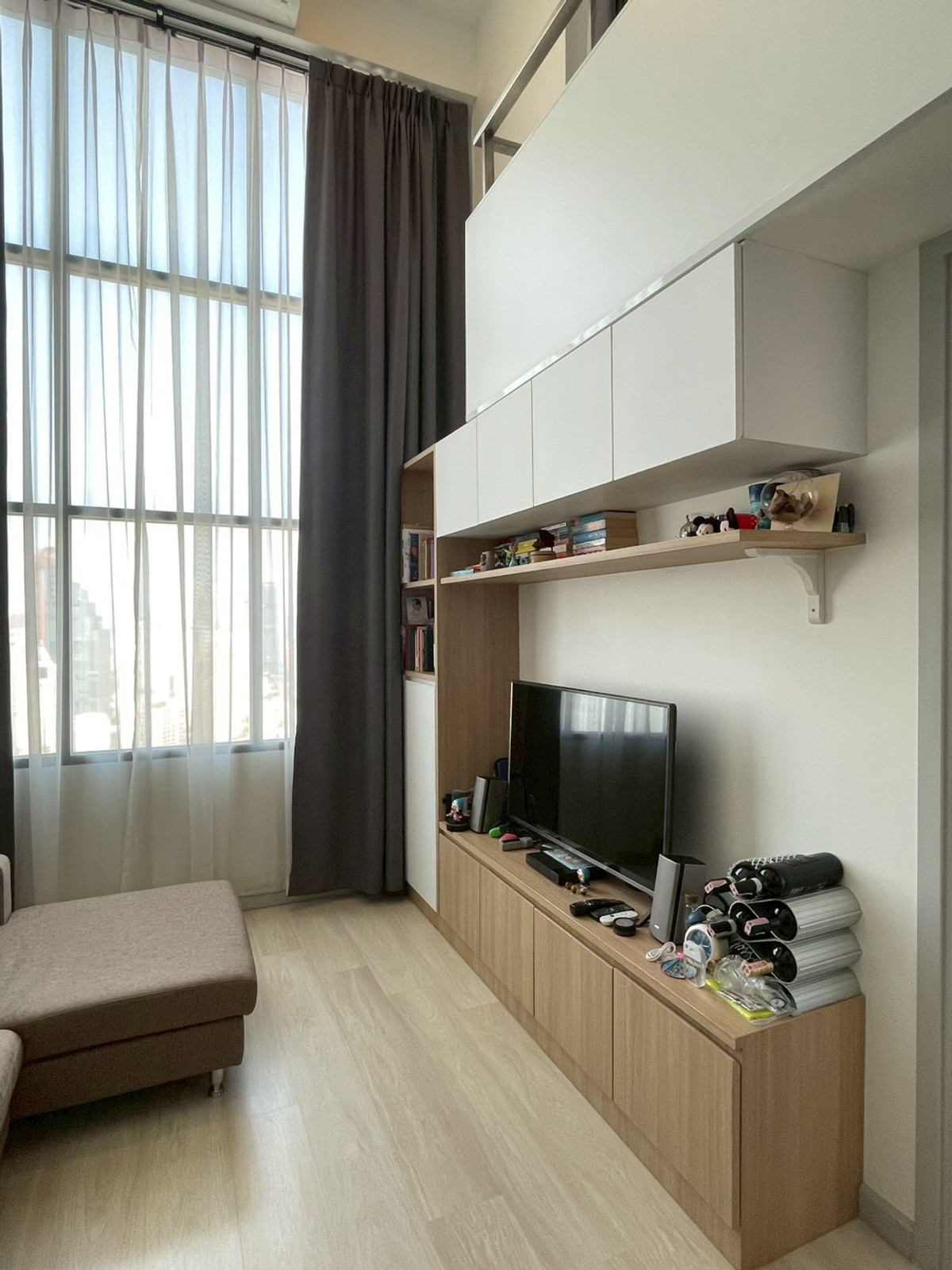 ขายคอนโดสาทร นราธิวาส : ขาย ไนท์บริดจ์ ไพร์ม สาทร Knightsbridge Prime Sathorn DUPLEX 1Bed Plus City View ห้องสภาพดี**TEL: 0863649888 / LINE: @751paggb