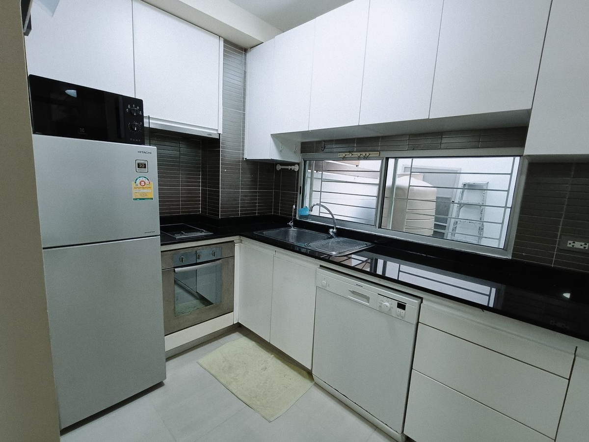 For RentTownhomePattanakan, Srinakarin : ⚡ For rent, 3-story townhome, Town Plus Rama 9, size 35 sq m. ⚡