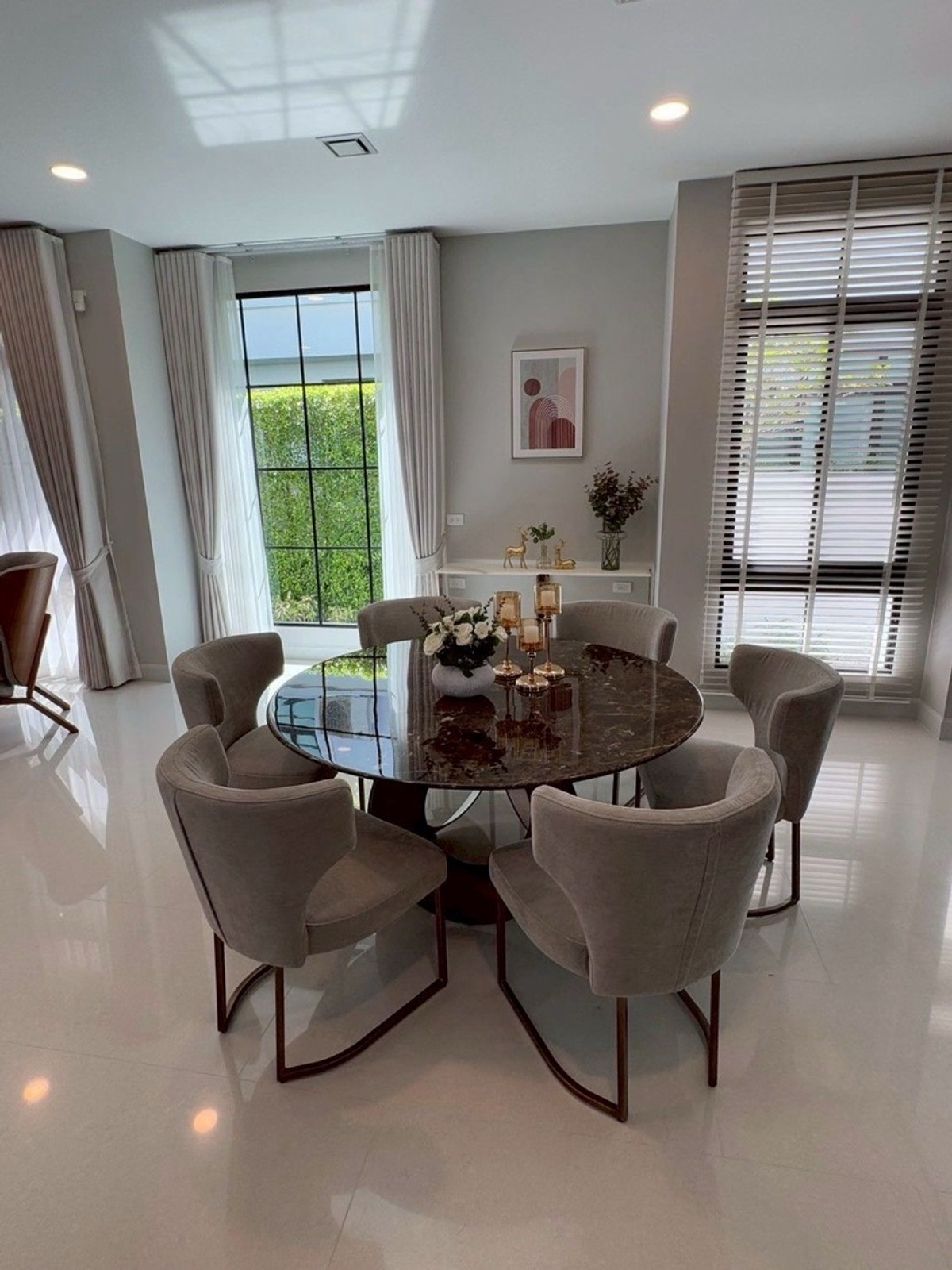 For RentHousePattanakan, Srinakarin : Luxury house for rent, Nantawan Rama 9 - Krungthep Kreetha New Road, 5 bedrooms, 6 bathrooms, near the expressway (Luxury House for Rent – ​​Nantawan Rama 9 (Krungthep Kreetha New Road)