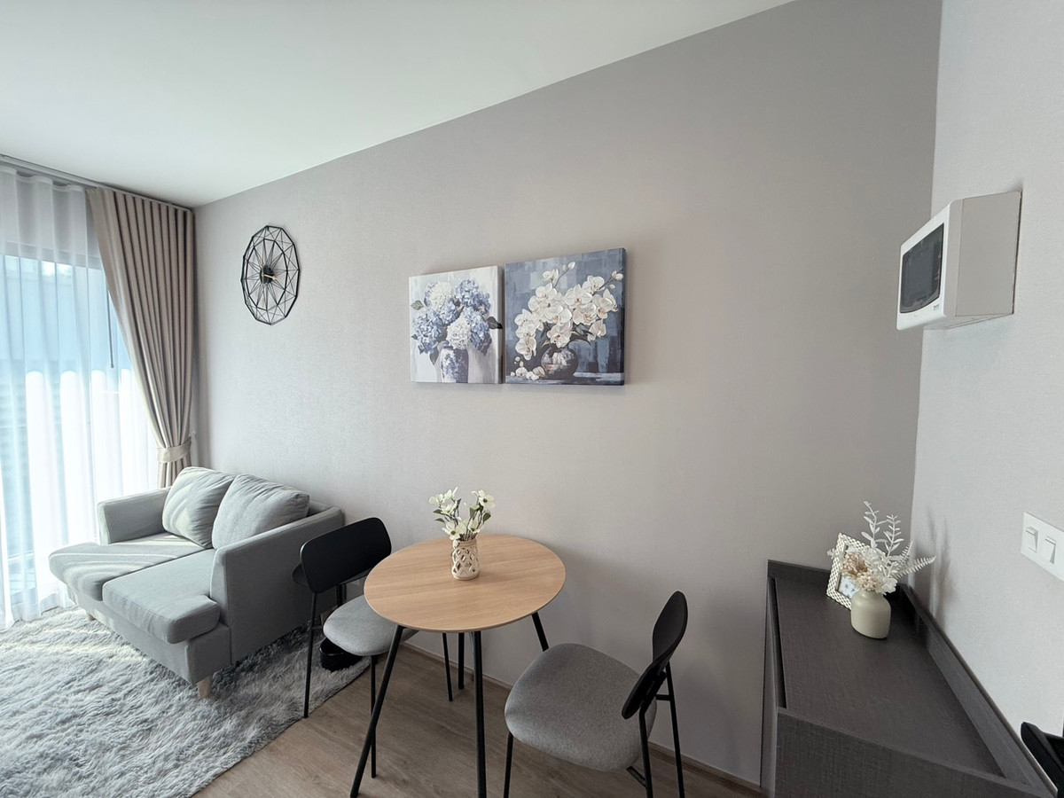 ให้เช่าคอนโดพระราม 9 เพชรบุรีตัดใหม่ RCA : 🔥ให้เช่าด่วน🔥โนเบิล นิว ดิสทริค อาร์ไนน์ ห้องตกแต่งสวย เฟอร์นิเจอร์ครบพร้อมเข้าอยู่ ใกล้ MRT พระราม9