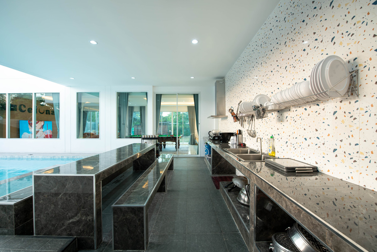 For SaleHousePattaya, Bangsaen, Chonburi : Detached House Celuna Pool Villa Na Jomtien / 6 Bedrooms (FOR SALE) AM086