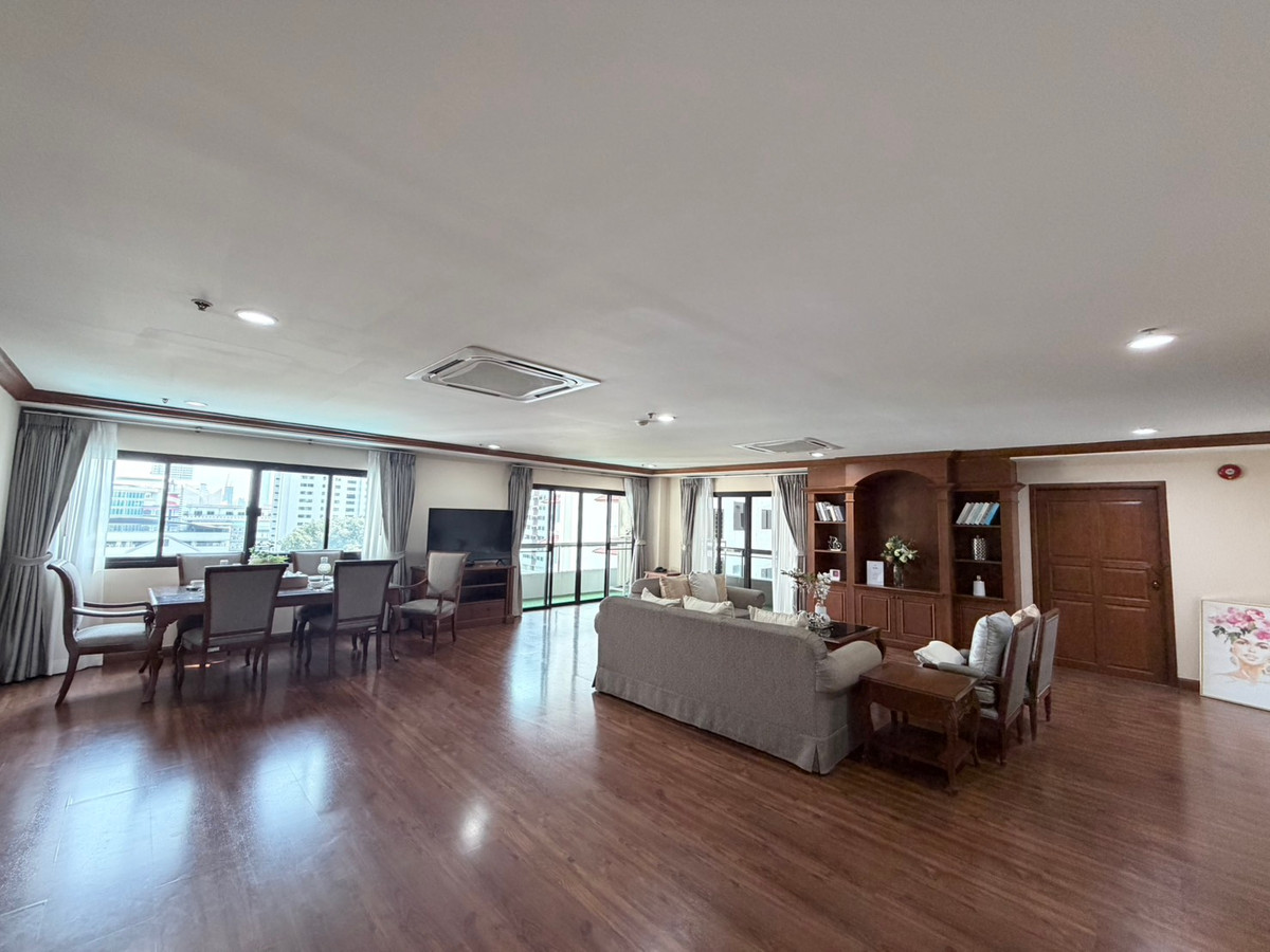 ให้เช่าคอนโดสุขุมวิท อโศก ทองหล่อ : ให้เช่า  GP Grande Tower (Pet Friendly) ราคา 85,000 บาท [NCr260301]