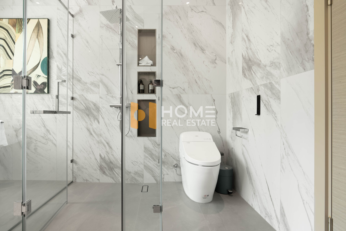 For SaleHousePattaya, Bangsaen, Chonburi : The Glory Village / 5 Bedrooms (For Sale), The Glory Village / 5 Bedrooms (FOR SALE) AM078