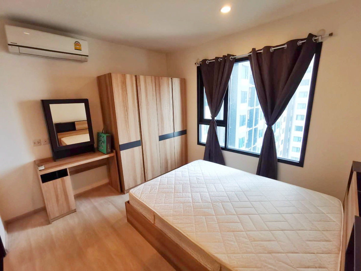 For SaleCondoRama9, Petchburi, RCA : Life asoke for sale, 1 bedroom, very good price, excellent condition, never lived in.