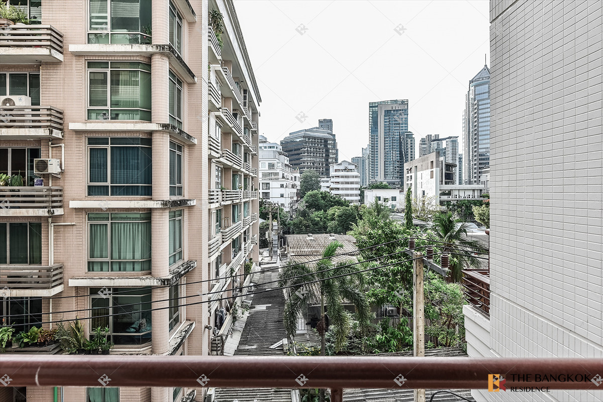 For SaleCondoWitthayu, Chidlom, Langsuan, Ploenchit : 🏙 Prime CBD Living at Baan Ploenchit near Bts Phloen Chit