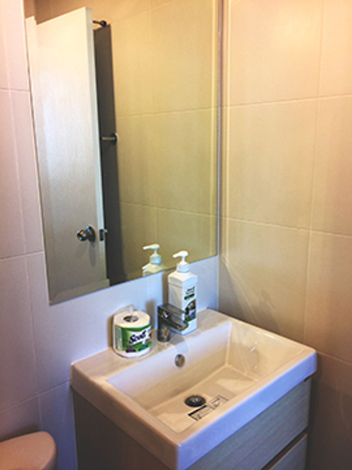 For RentCondoBang Sue, Wong Sawang, Tao Pun : !! Beautiful room for rent, Condo Metro Sky Prachachuen, near MRT Bang Son.