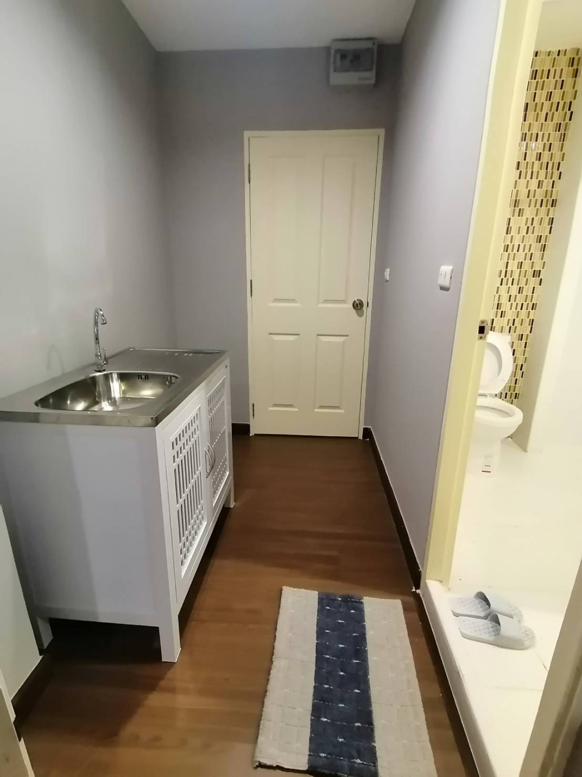 ขายคอนโดเลียบทางด่วนรามอินทรา : ✅ ห้องรีโนเวทใหม่ทั้งห้อง เข้าอยู่ได้ทันที ทำเลใกล้รถไฟฟ้าสายสีชมพู ✅ The Trend Condo คู้บอน–รามอินทรา