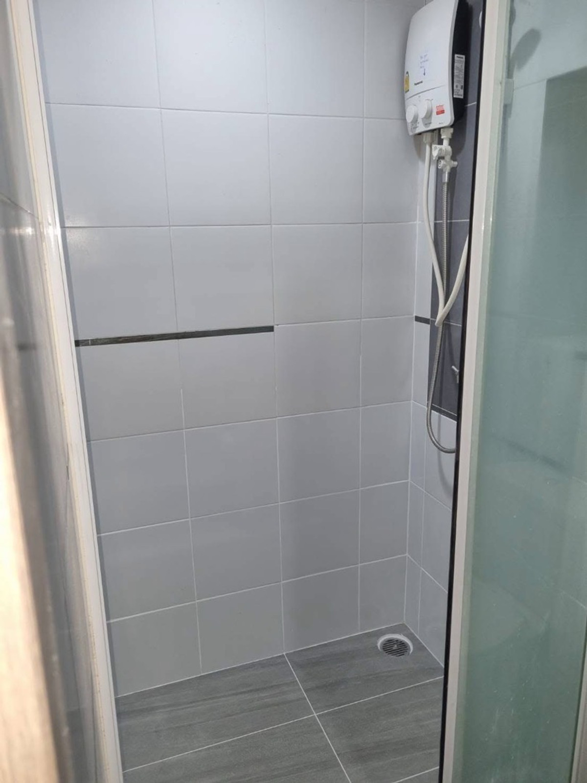 For RentCondoOnnut, Udomsuk : #R9656 🎉 180369 Condo for Rent: THE BASE Sukhumvit 77