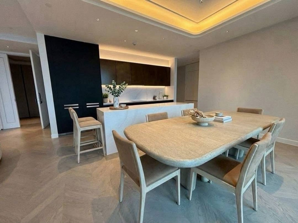 CondoWitthayu, Chidlom, Langsuan, Ploenchit : Luxury Penthouse Condo for Sale and Rent Wireless Area 2 Bedroom 151 sq.m High Floor Bangkok