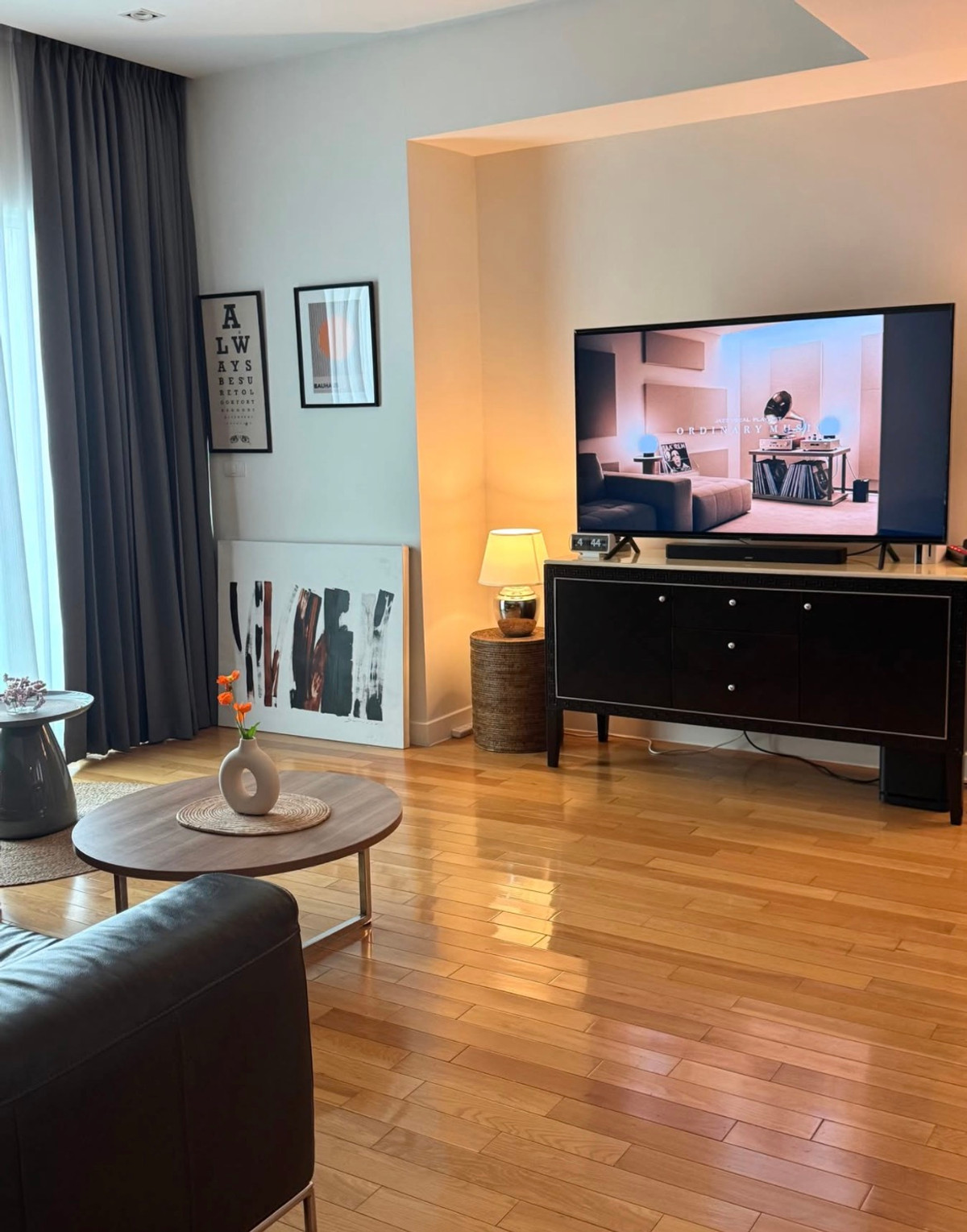 For SaleCondoSukhumvit, Asoke, Thonglor : The Millennium Residence / High-floor unit with open view, near BTS Asok, MRT Sukhumvit, and Benjakitti Park. / 3 bed 146 sq.m.Tel. 0937890899