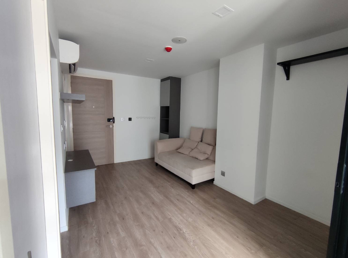 ขายคอนโดลาดพร้าว เซ็นทรัลลาดพร้าว : Atmoz Ladprao 15 / 2 Bedrooms (SALE WITH TENANT), แอทโมซ ลาดพร้าว 15 (ขายพร้อมผู้เช่า) JSMN066