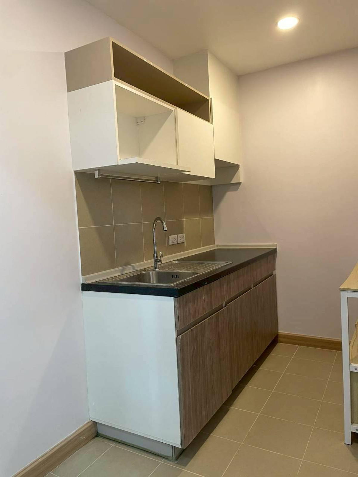 ให้เช่าคอนโดรามคำแหง หัวหมาก : ✅ SVR370 ✅ Line : @p2nproperty