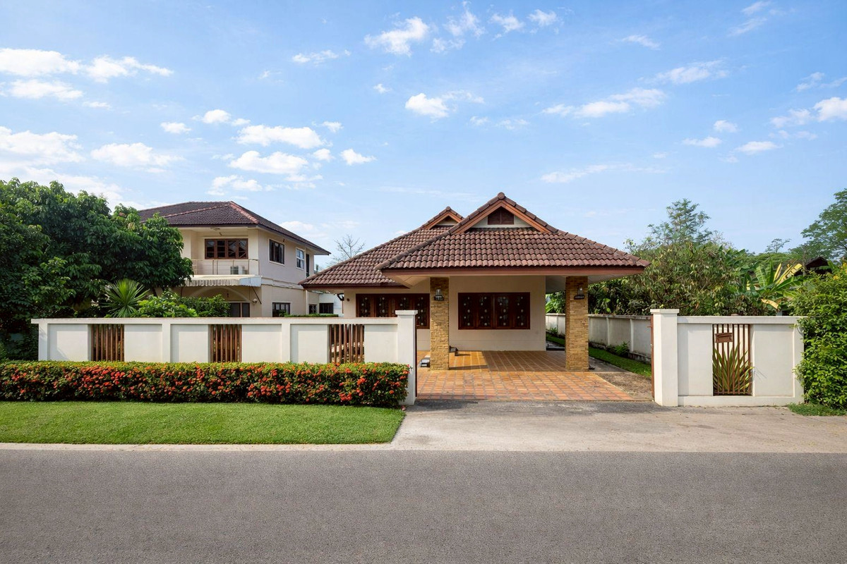 For SaleHouseChiang Mai : 95595 - Urgent sale! Single house in Nong Phueng, Saraphi, 100 sq m., only 2.79 million (reduced from 3.2 million), near Ton Yang Road, 150 m., no flooding!