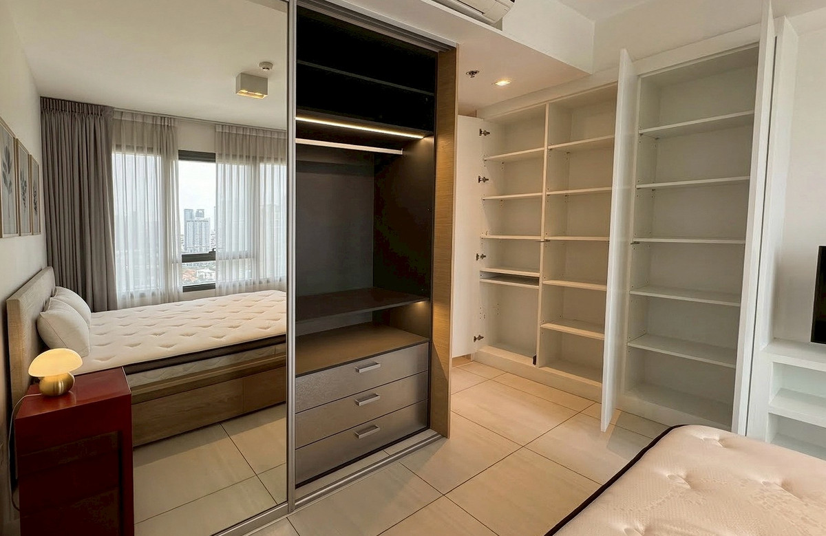 For RentCondoSukhumvit, Asoke, Thonglor : 🌇✨ The Lofts Ekkamai Condo for rent 1 bedrooms - Ekkamai Thonglor