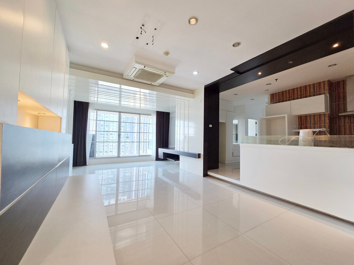 ขายคอนโดราชเทวี พญาไท : (ขายด่วน) 🏠✨ บ้านกลางกรุง สยาม-ปทุมวัน (Baan Klang Krung Siam–Pathumwan) | ขายคอนโด 2  ห้องนอน ห้องใหญ่ ทำเลทอง เดินทางสะดวก   (HBH-ST-242)