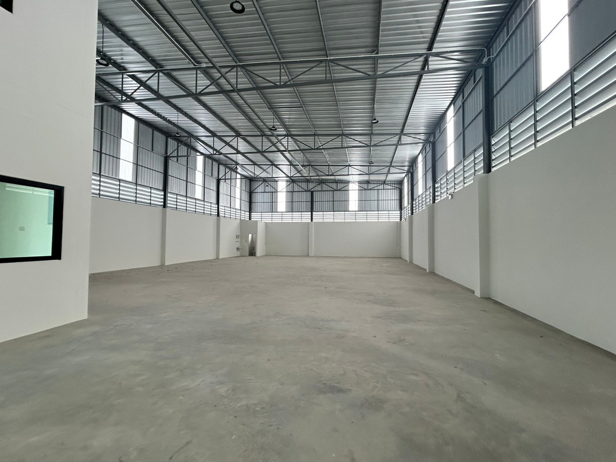For RentFactorySamut Prakan,Samrong : Factory for rent, newly built, Soi Bang Pla 2, Thepharak, Samut Prakan, land size 214 sq m, has space on the side. Can park many cars. Factory size 468 sq m. including office. Can request permission from Ror Ngor.2.