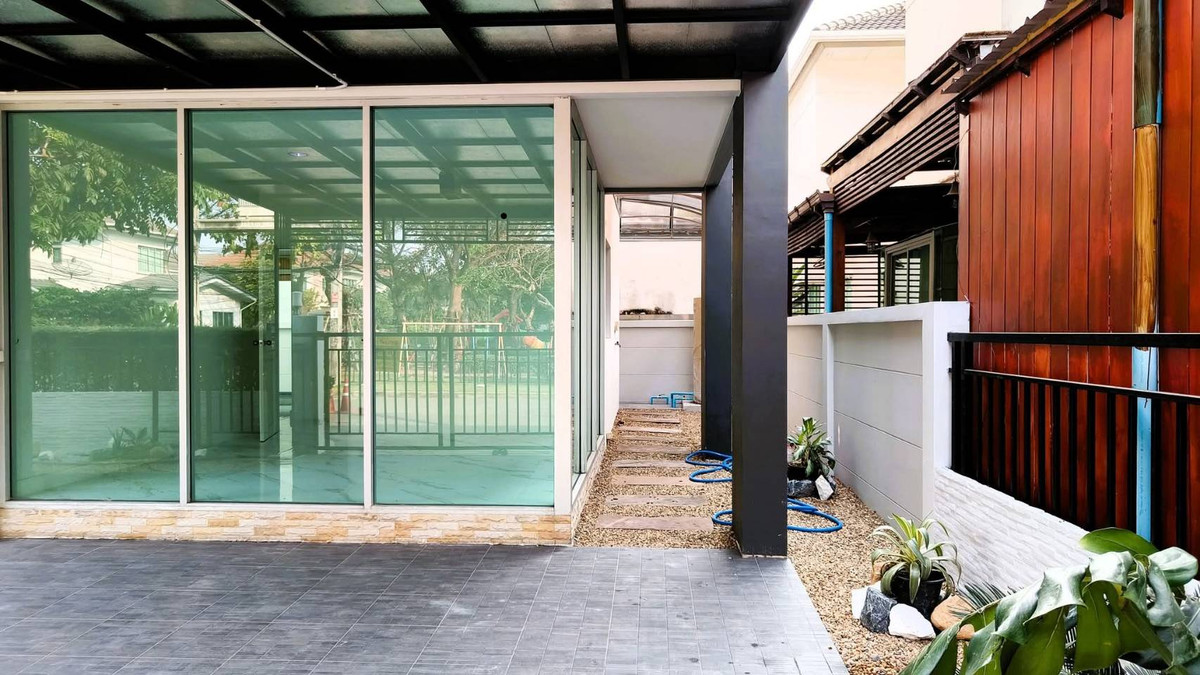 ขายบ้านนวมินทร์ รามอินทรา : ไลฟ์ บางกอก บลูเลอวาร์ด รามอินทรา 23 / 3 ห้องนอน (ขาย), Life Bangkok Boulevard Ramintra 23 / 3 Bedrooms (FOR SALE) DIT050