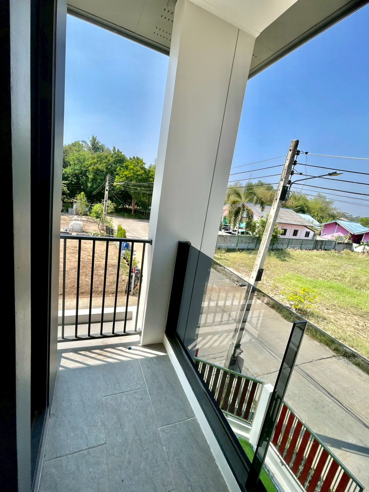 For SaleHousePattaya, Bangsaen, Chonburi : Detached House 57 Sq.w. behind Wat Takian Tia / 4 Bedrooms (FOR SALE) BEWN106