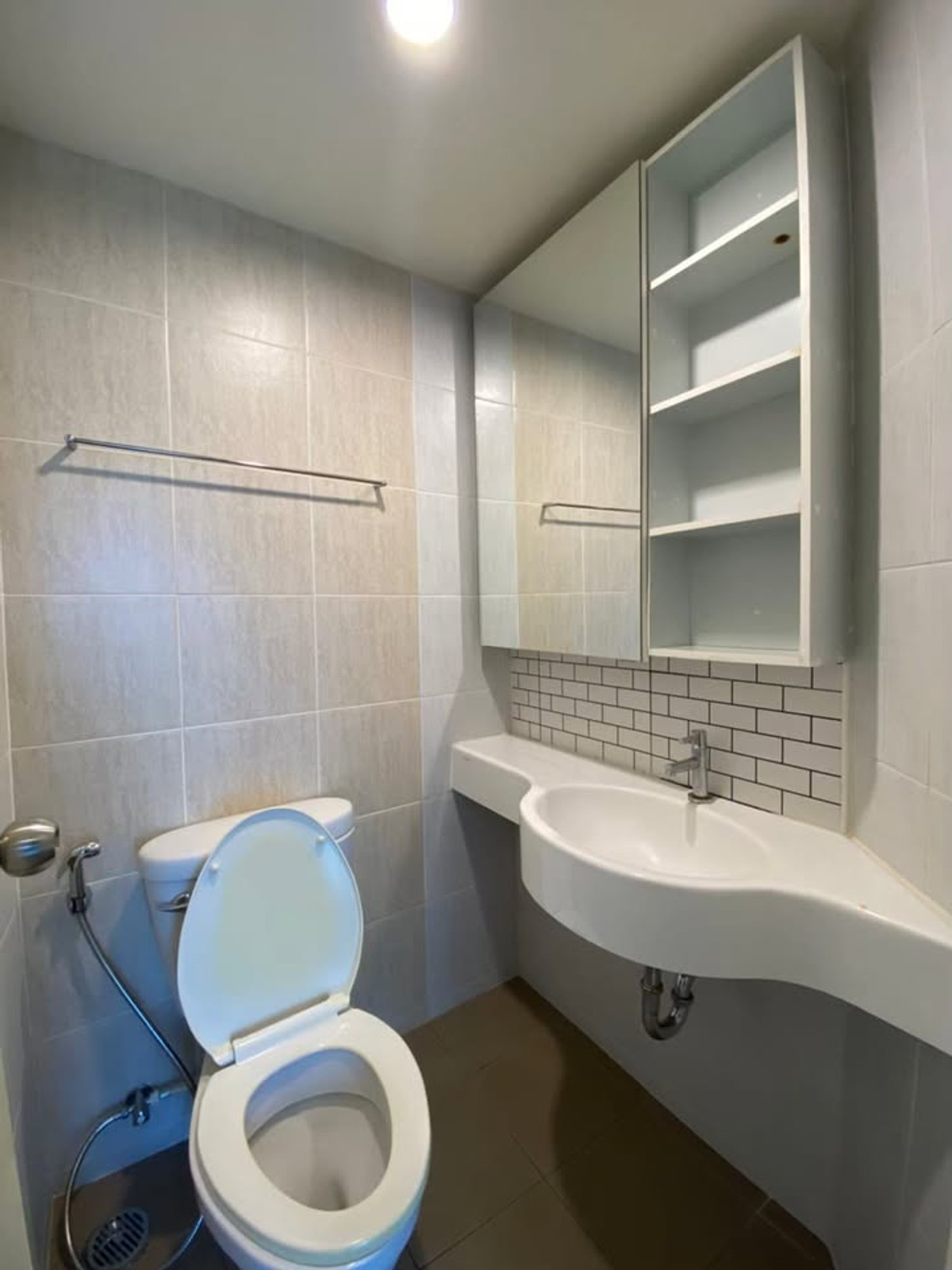 For SaleCondoBangna, Bearing, Lasalle : K-6811 Beautiful room, full built-ins, great value 🔥🔥 For sale!!  Condo LPN Mega Bangna, ready to move in, near IKEA Mega Bangna.