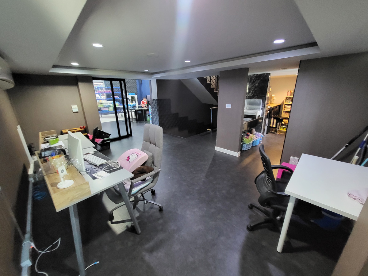 ขายทาวน์โฮมพระราม 3 สาธุประดิษฐ์ : (ราคาต่ำตลาด) 🏠✨  Jade Praise Sathorn - Rama 3 (เจด ไพรสซ์ สาทร พระราม 3 ) | ขายบ้านทำเลดี เดินทางง่าย ทางด่วนใกล้  (HBH-ST-243)