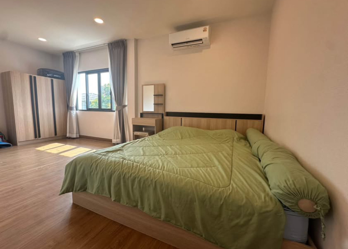 For RentHouseEakachai, Bang Bon : Luxurious detached house for rent, Centro Bang Bon, fully furnished, near Central Rama 2.