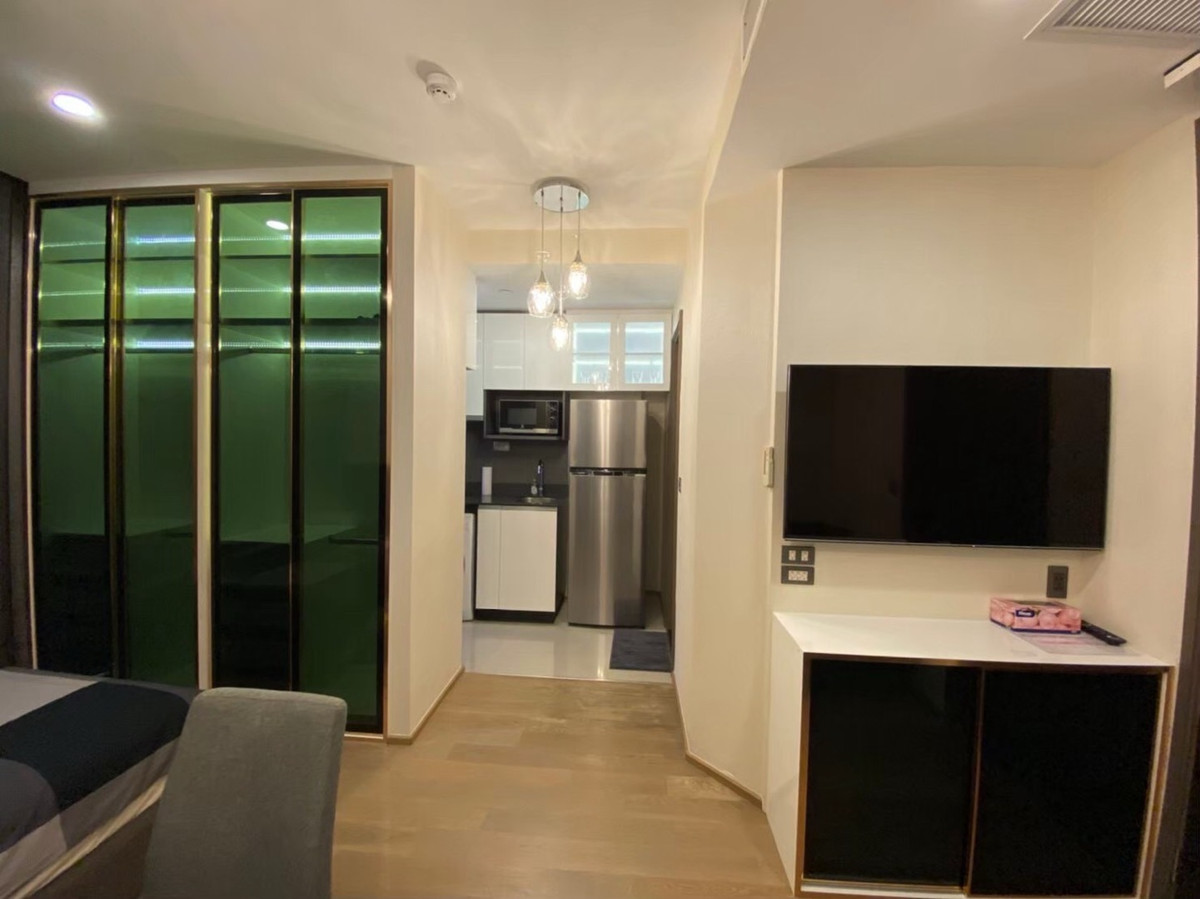 ให้เช่าคอนโดสยาม จุฬา สามย่าน : For Rent | Ashton Chula – Samyan 🏙️✨Studio 24sq.m. 22k/m
☎️Phat: 064-642-8664