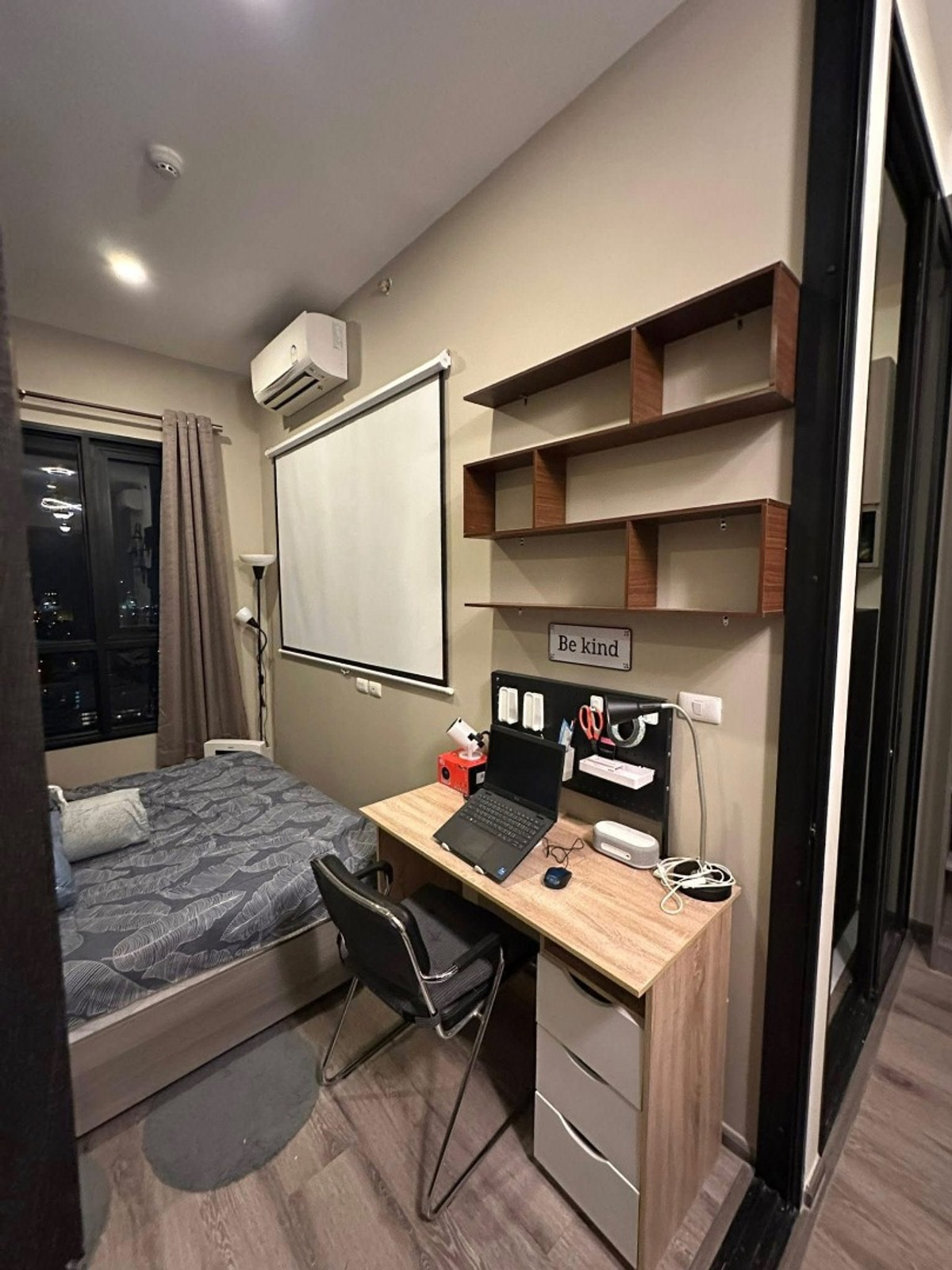 For SaleCondoOnnut, Udomsuk : 🏙️ KnightsBridge Prime Onnut | 1 Bedroom, High Floor, Chao Phraya River Curve View Price 4.70 MB 📞 065-626-5636 (Kie)