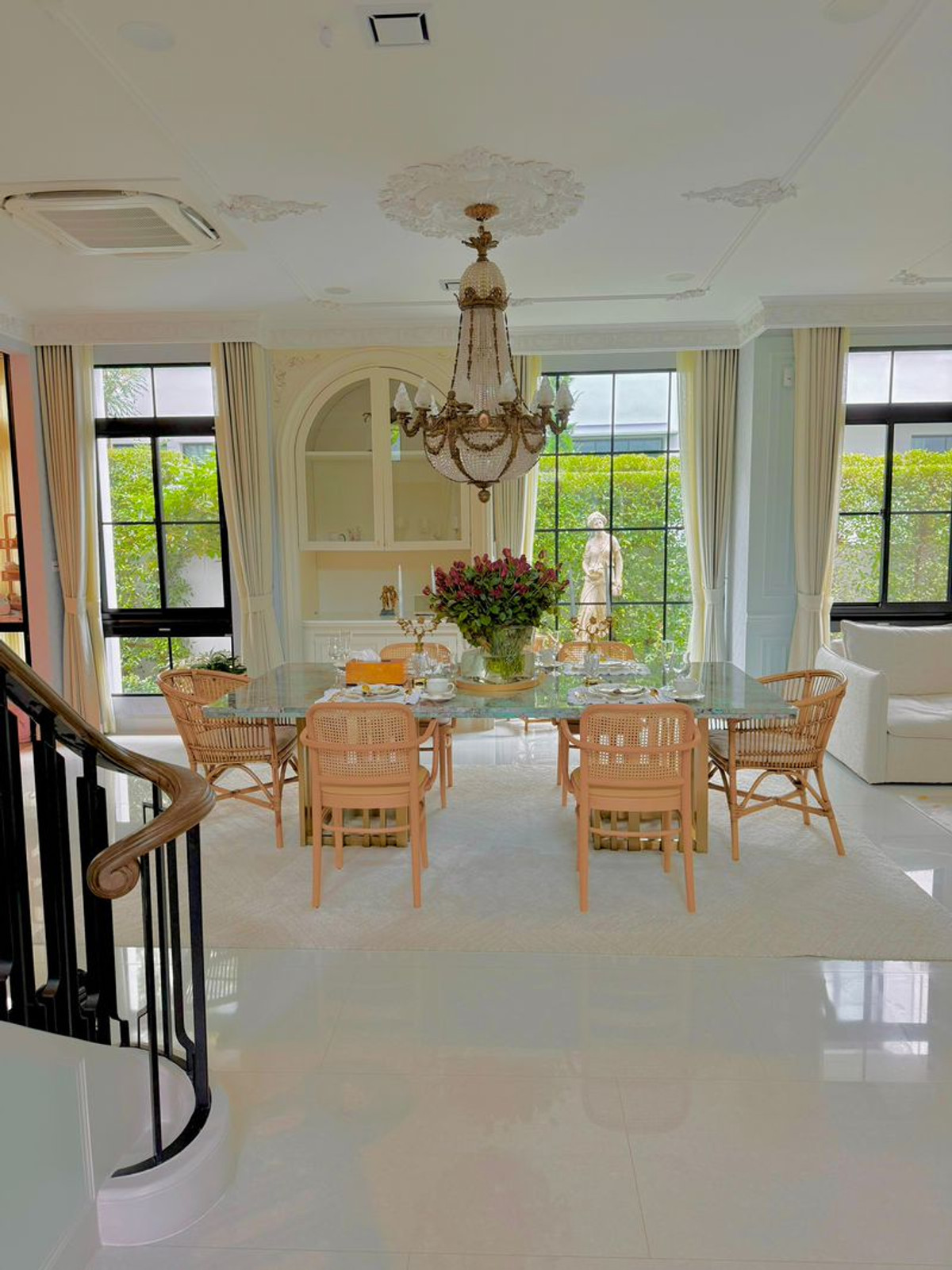 For SaleHousePattanakan, Srinakarin : Nantawan Rama 9 - New Krungthepkreetha / 5 Bedrooms (FOR SALE) AA631