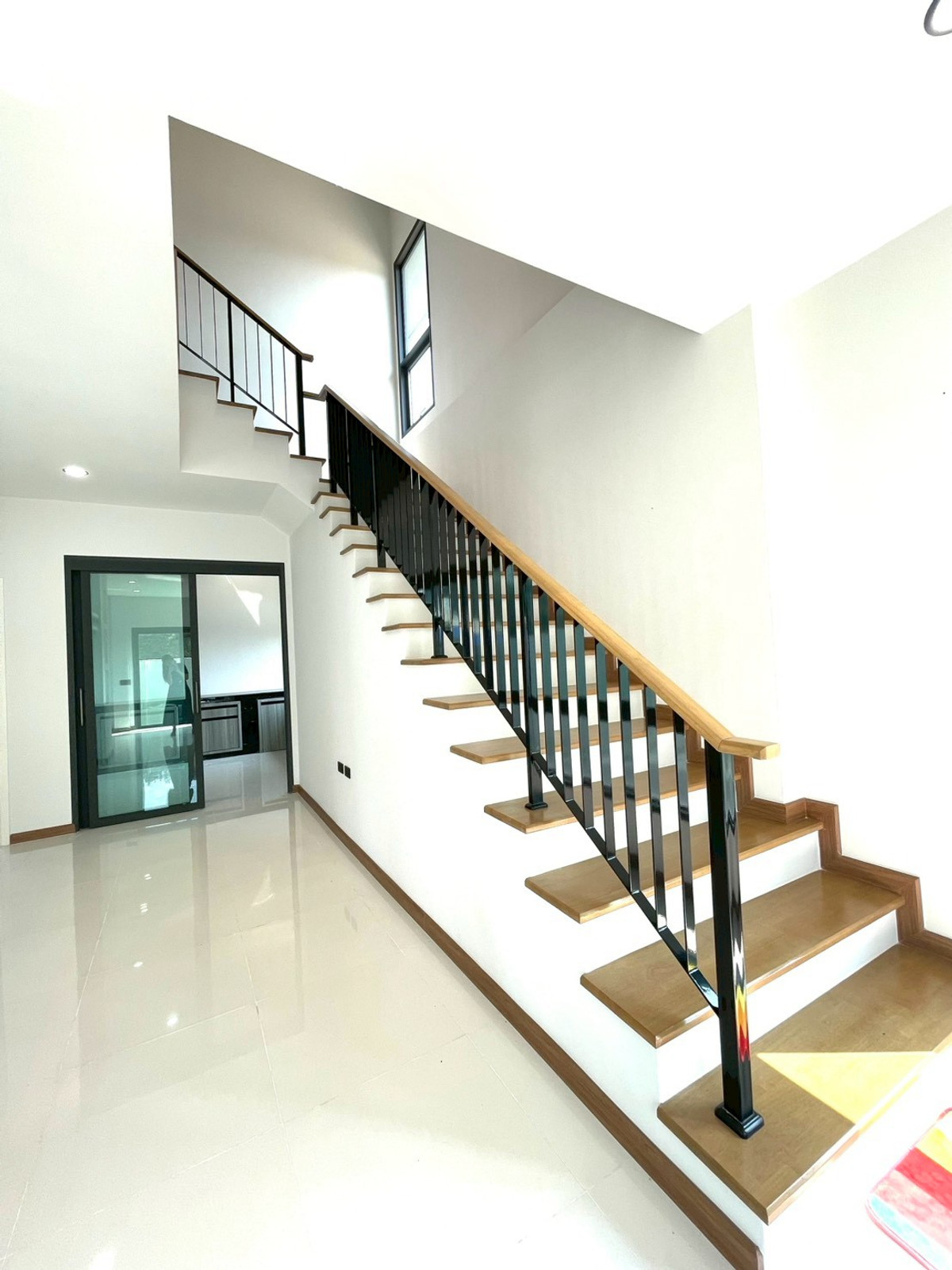 For SaleHousePattaya, Bangsaen, Chonburi : Detached House 57 Sq.w. behind Wat Takian Tia / 4 Bedrooms (FOR SALE) BEWN106