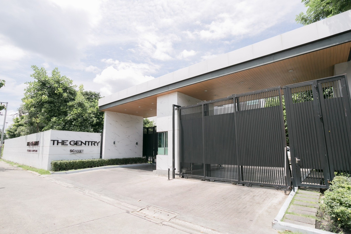 ให้เช่าบ้านลาดพร้าว101 แฮปปี้แลนด์ : HR3330FOR RENT/SALE THE GENTRY EKKAMAI-LADPRAO Luxury 3-Storey Urban Villa