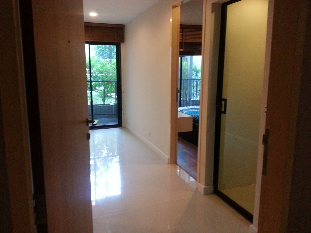 For RentCondoSukhumvit, Asoke, Thonglor : For rent: Zenith Place Sukhumvit 42 Rare Item! Special unit with only one room in the building, 2 bedrooms, 70 sq m., near BTS Phra Khanong.