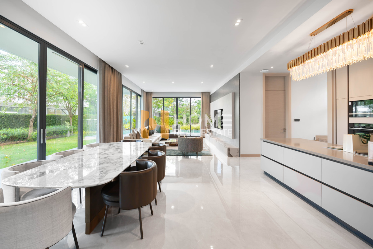 For SaleHousePattaya, Bangsaen, Chonburi : The Glory Village / 5 Bedrooms (For Sale), The Glory Village / 5 Bedrooms (FOR SALE) AM078