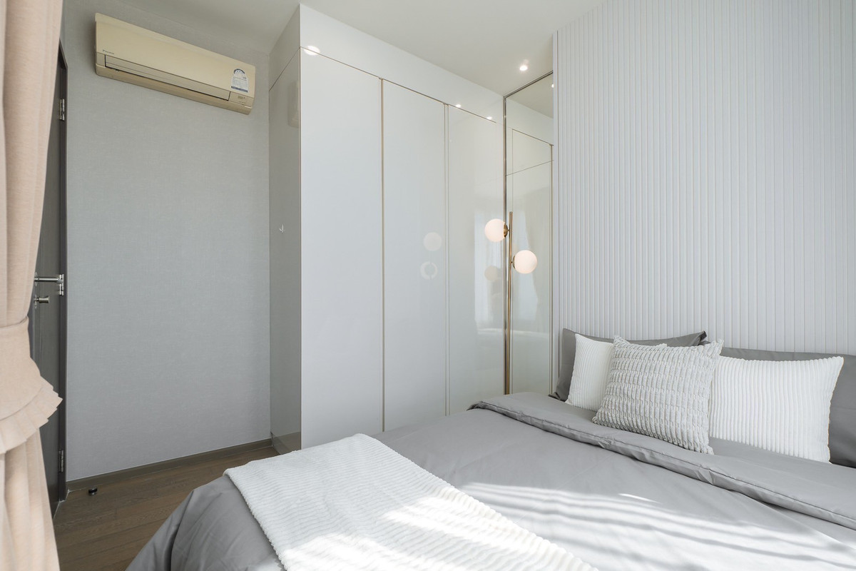 For RentCondoRatchathewi,Phayathai : ★ Pyne By Sansiri ★ 68 sq m., 35th floor (2 bedroom, 2 bathroom), ★ near BTS Ratchathewi ★ near Siam Center, Siam Square, Siam Paragon ★ many amenities ★ complete electrical appliances ★