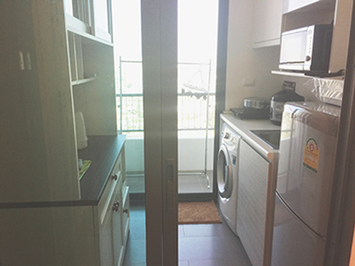 For RentCondoBang Sue, Wong Sawang, Tao Pun : !! Beautiful room for rent, Condo Metro Sky Prachachuen, near MRT Bang Son.