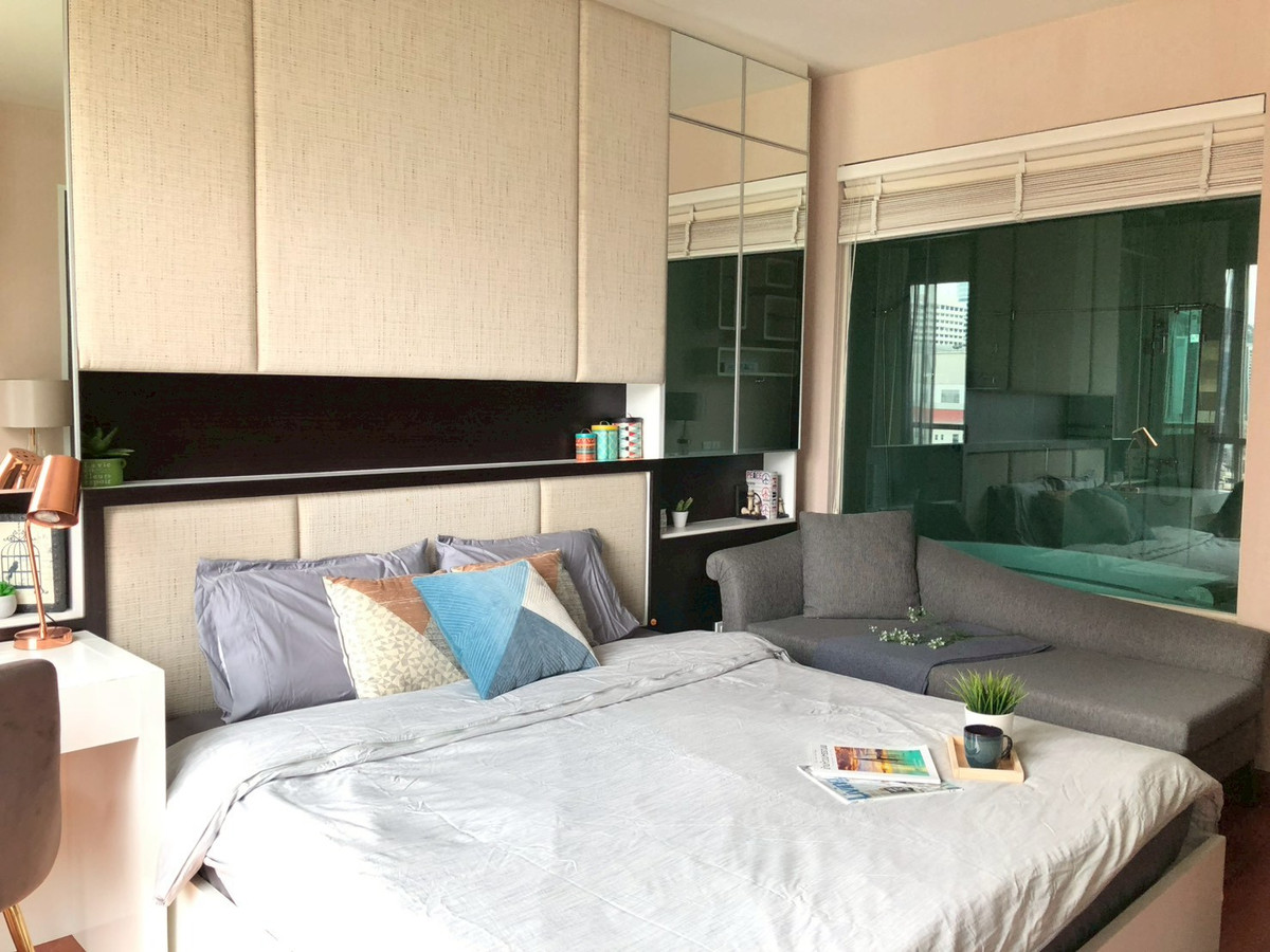 For RentCondoWitthayu, Chidlom, Langsuan, Ploenchit : !! Beautiful room for rent, Condo The Address Chidlom, near BTS Chidlom.