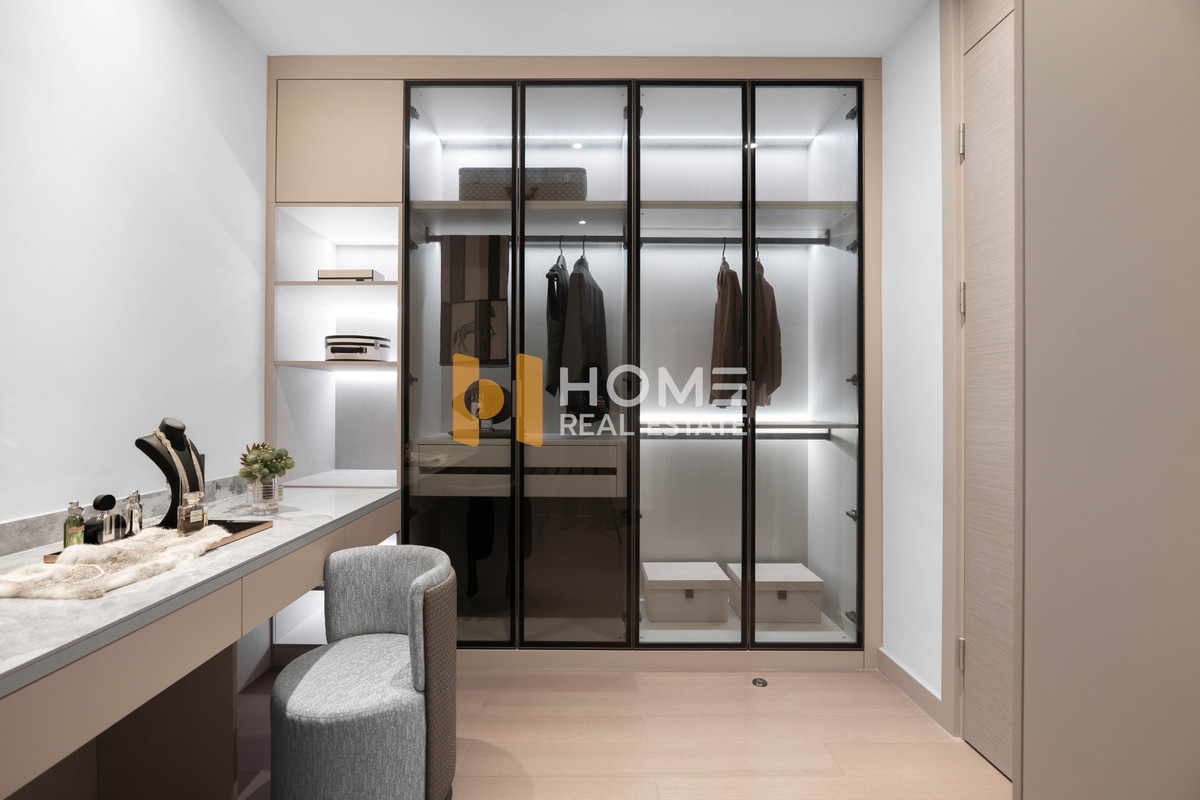 For SaleHousePattaya, Bangsaen, Chonburi : The Glory Village / 5 Bedrooms (For Sale), The Glory Village / 5 Bedrooms (FOR SALE) AM078