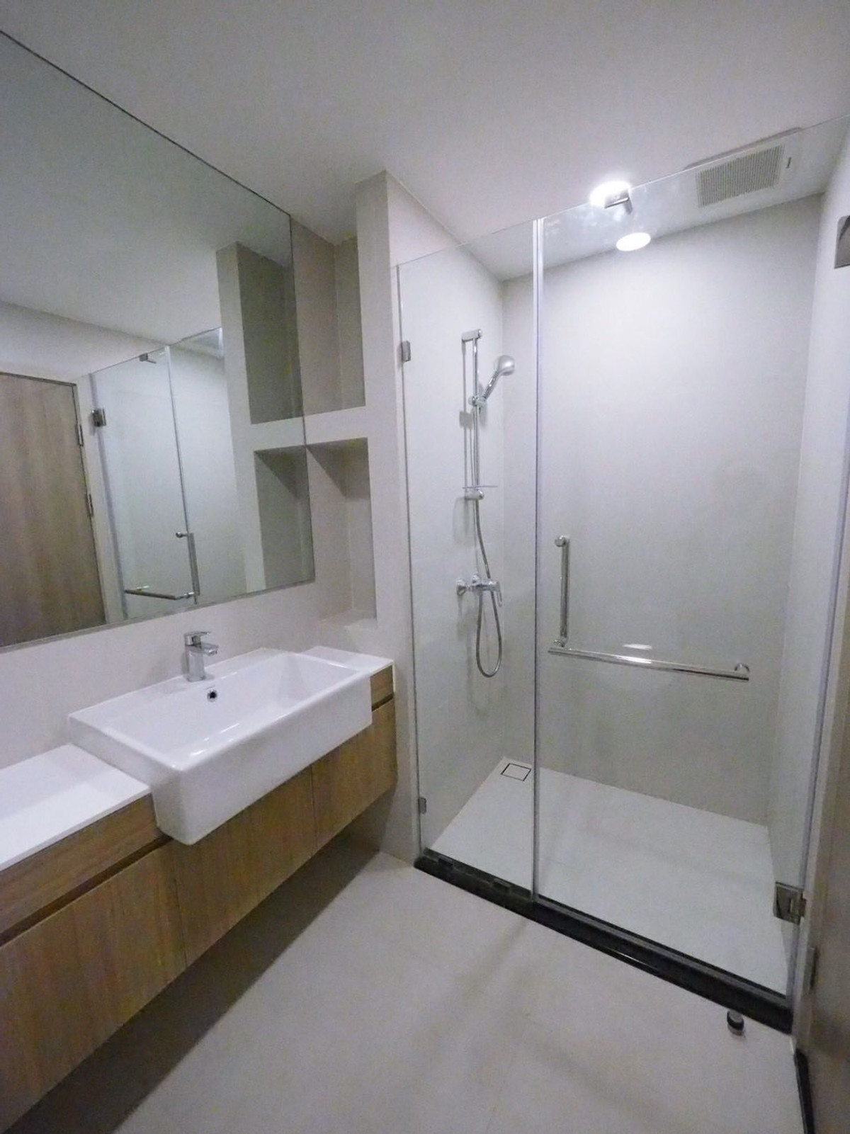 For RentCondoSukhumvit, Asoke, Thonglor : For Rent: Noble Ambience 42, 28,000 THB [JZr260315]