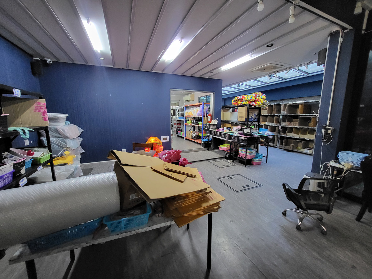 ขายทาวน์โฮมพระราม 3 สาธุประดิษฐ์ : (ราคาต่ำตลาด) 🏠✨  Jade Praise Sathorn - Rama 3 (เจด ไพรสซ์ สาทร พระราม 3 ) | ขายบ้านทำเลดี เดินทางง่าย ทางด่วนใกล้  (HBH-ST-243)