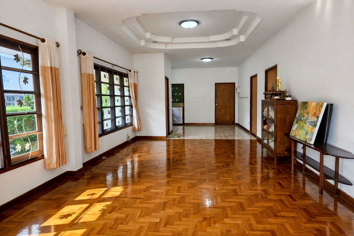 ขายบ้านเชียงใหม่ : 95595 - ขายด่วน! บ้านเดี่ยวหนองผึ้ง สารภี 100 ตรว. เพียง 2.79 ล้าน (ลดจาก 3.2 ล.) ใกล้ถนนต้นยาง 150 ม. น้ำไม่ท่วม!