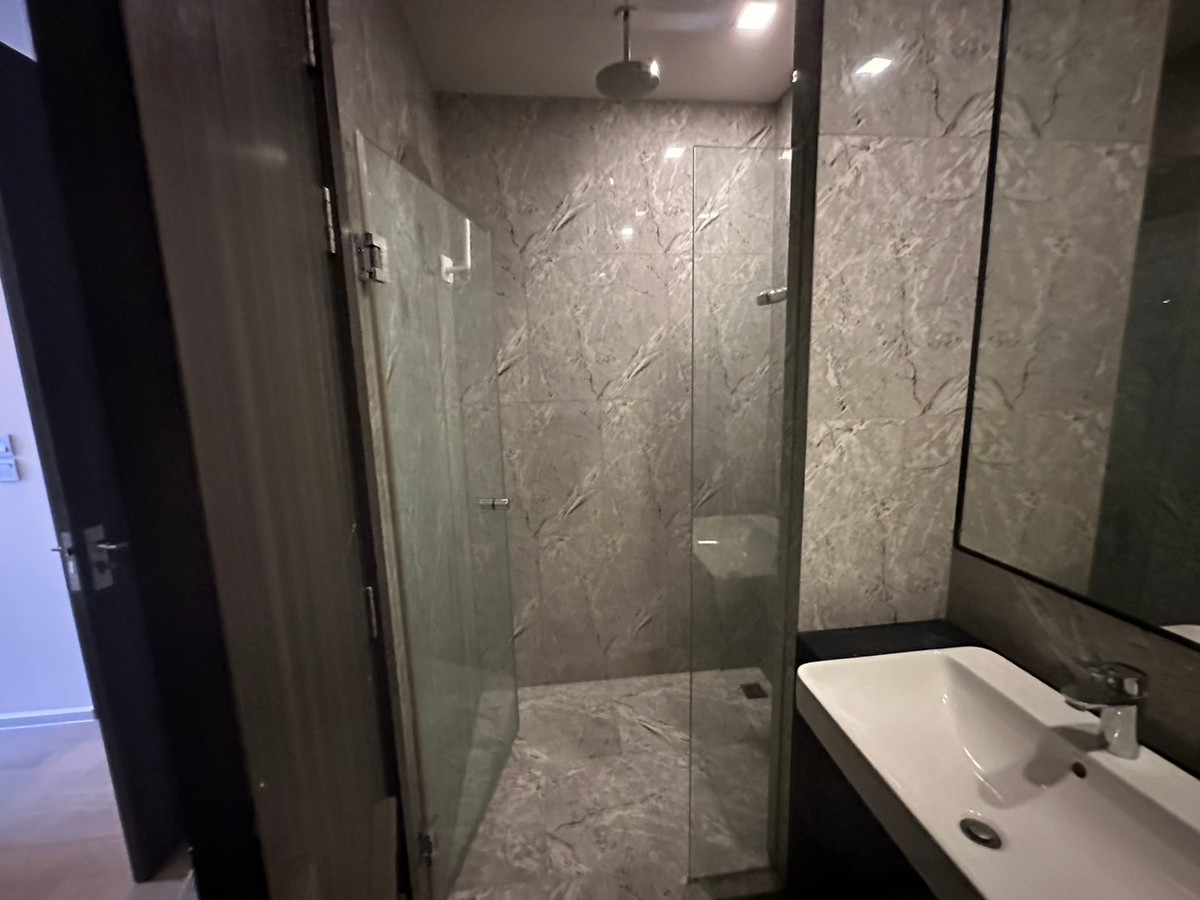 CondoSukhumvit, Asoke, Thonglor : Condo for rent and sell Ashton Asoke Best Price! Ready to move in!!