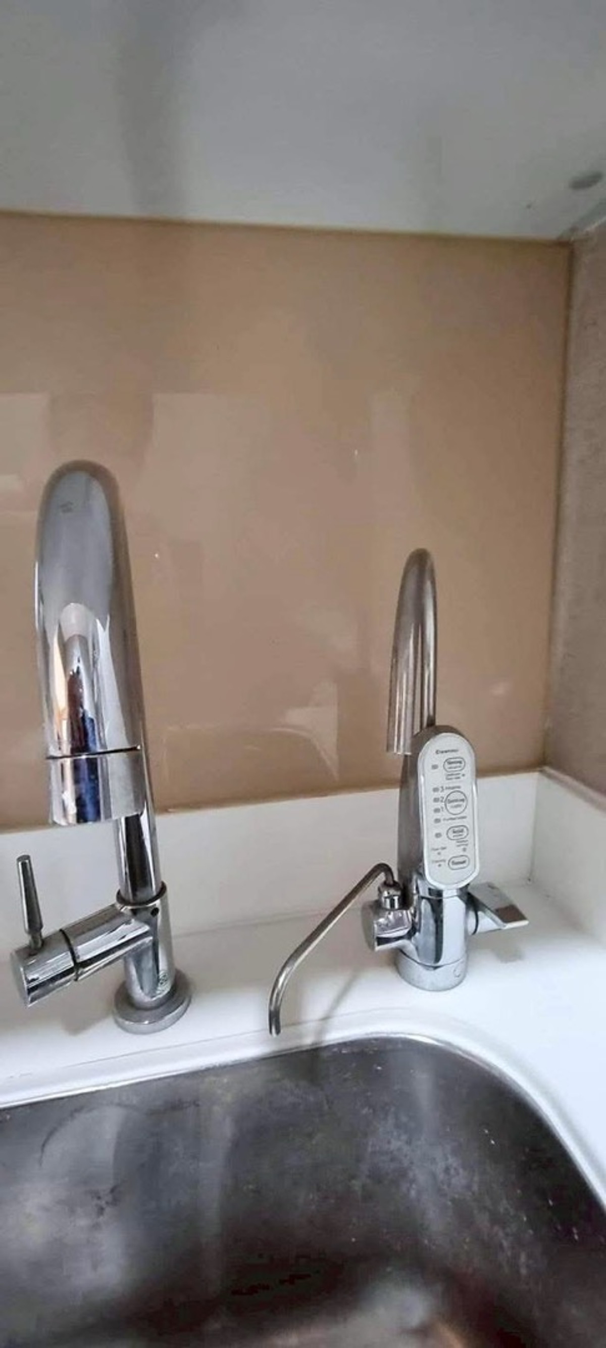 For RentCondoWongwianyai, Charoennakor : 💙@condocurator 💙 IDEO Mobi Sathorn fully furnished [PM4882]