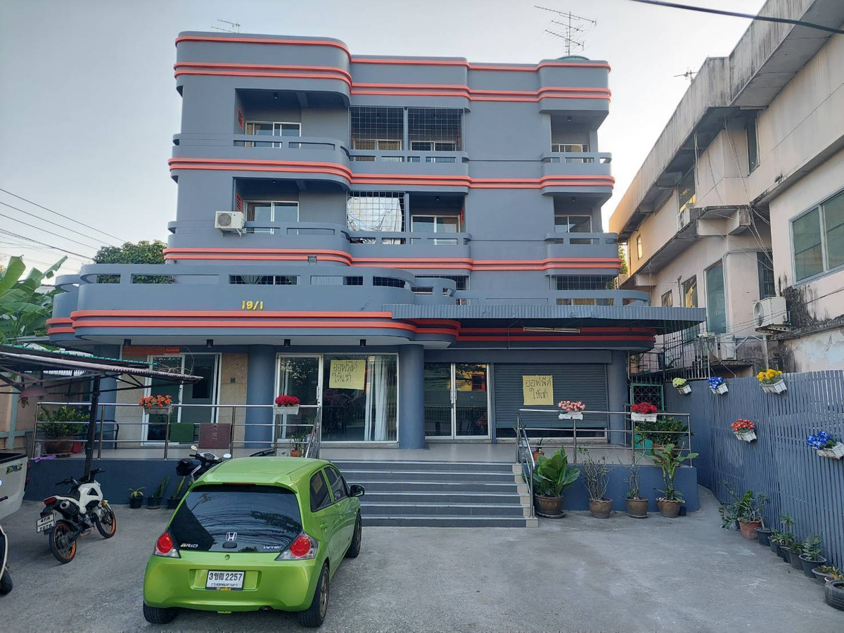 ขายกิจการโรงแรม & กิจการอพาร์ตเมนต์อ่อนนุช อุดมสุข : ขายอพาร์ทเม้นท์ 