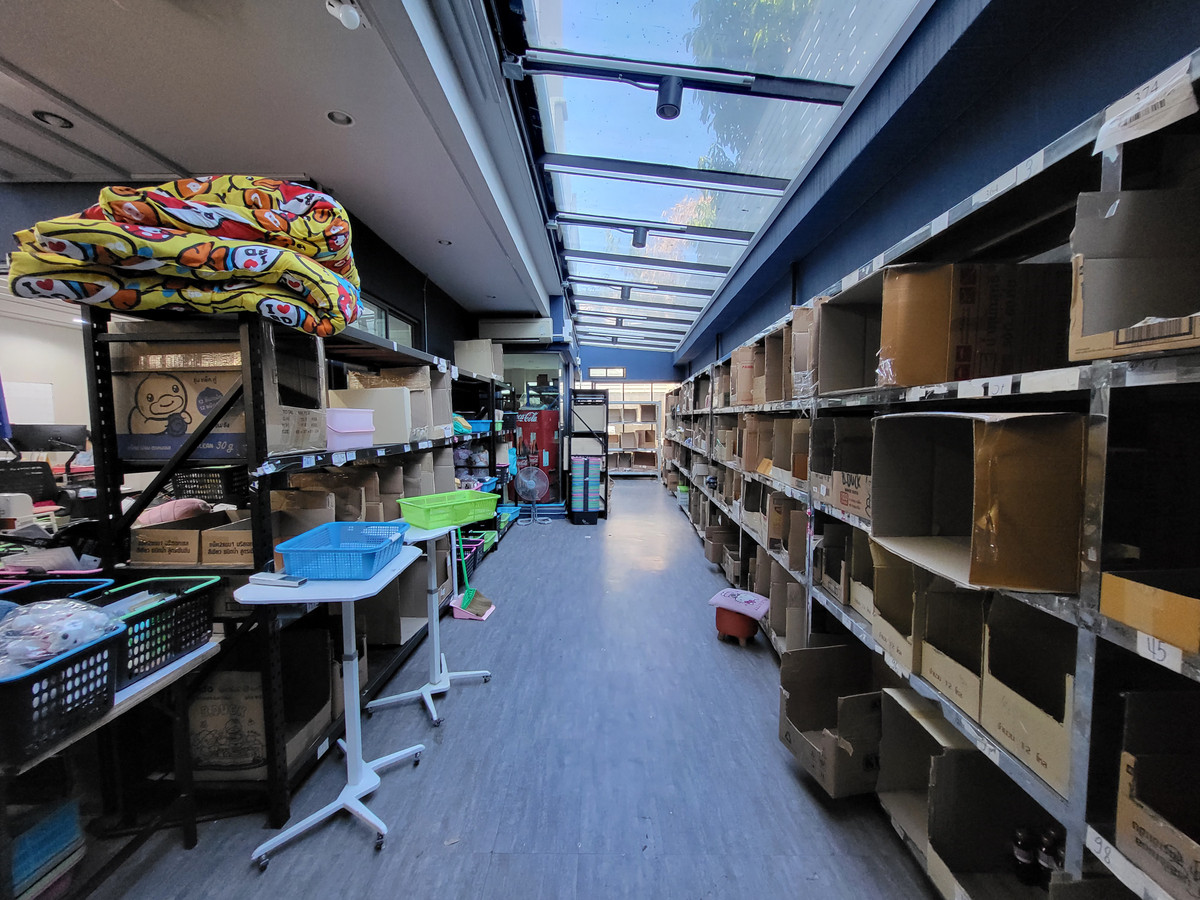 ขายทาวน์โฮมพระราม 3 สาธุประดิษฐ์ : (ราคาต่ำตลาด) 🏠✨  Jade Praise Sathorn - Rama 3 (เจด ไพรสซ์ สาทร พระราม 3 ) | ขายบ้านทำเลดี เดินทางง่าย ทางด่วนใกล้  (HBH-ST-243)