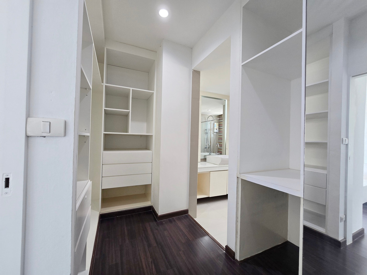 For SaleCondoRatchathewi,Phayathai : (Urgent sale) 🏠✨ Baan Klang Krung Siam-Pathumwan | Condo for sale, 2 bedrooms, large room, prime location, convenient travel (HBH-ST-242)