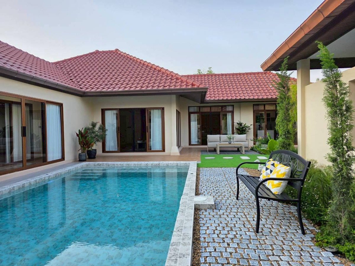 For RentHousePattaya, Bangsaen, Chonburi : 🔥 Luxury Pool Villa for Rent in Huay Yai | Balina 3 | 4 Bedrooms | Private Pool | 120,000 THB/Month 🔥