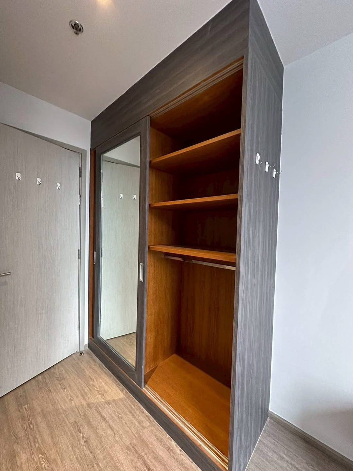 For SaleCondoSukhumvit, Asoke, Thonglor : RHYTHM Ekkamai / 2 Bedrooms (FOR SALE), Rhythm Ekkamai / 2 Bedrooms (For Sale) BB118