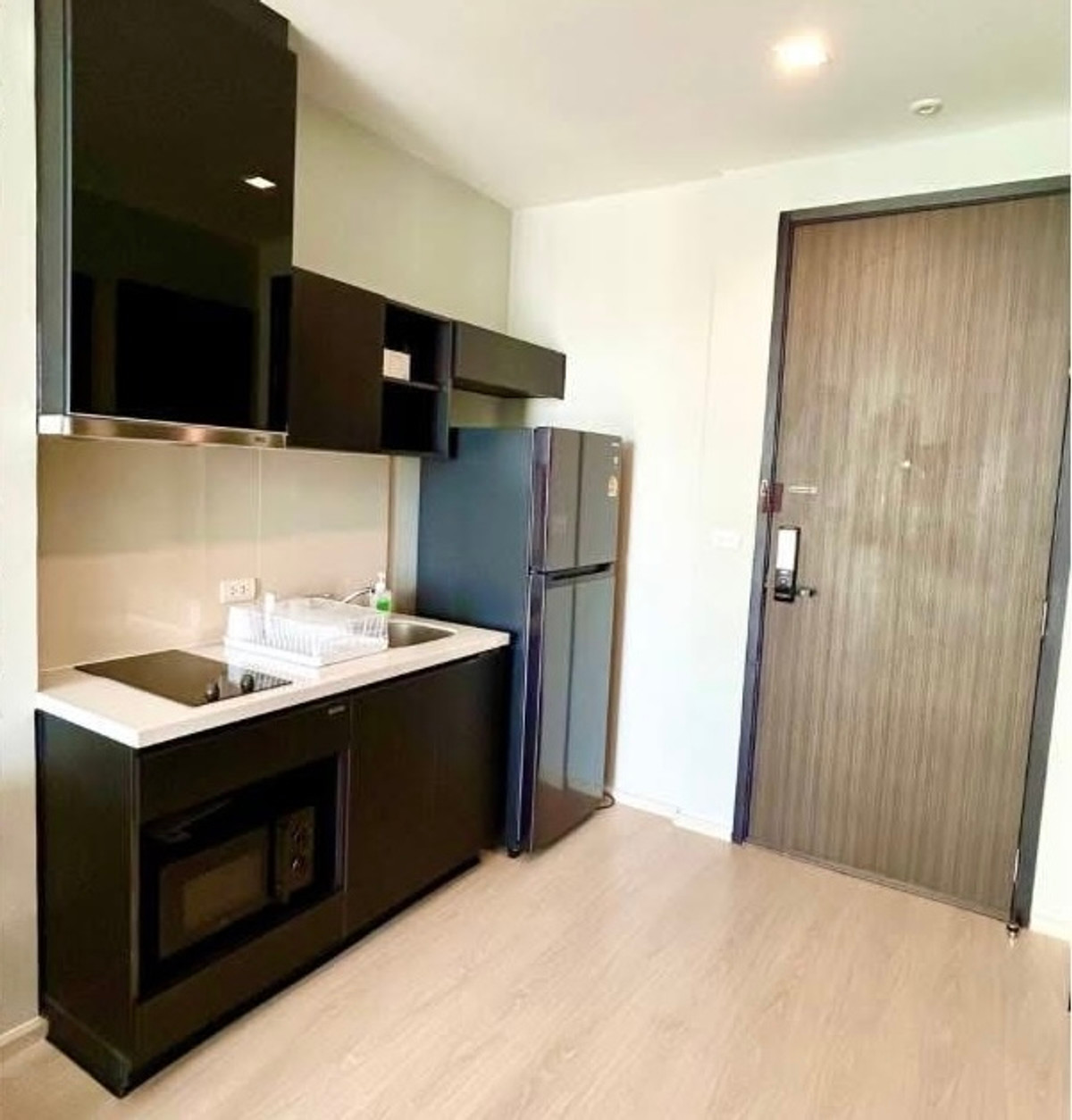 For RentCondoOnnut, Udomsuk : For Rent: Rhythm Sukhumvit 44/1, 23,000 THB [TTr260310]