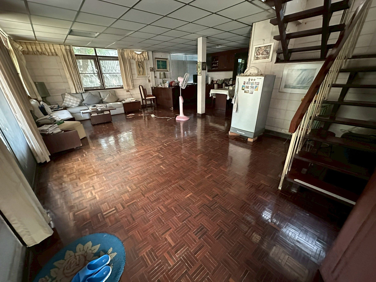 ขายบ้านรามคำแหง หัวหมาก : บ้านเดี่ยว พระราม 9 ซอย 41 แยก 20 (เสรี 9) / 1 ห้องนอน (ขาย), Detached House Rama 9 Soi 41 Yak 20 (Seri 9) / 1 Bedroom (FOR SALE) JANE042